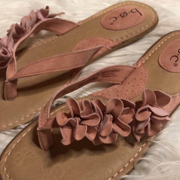 b.o.c Pink Flip Flops - Picture 3 of 8